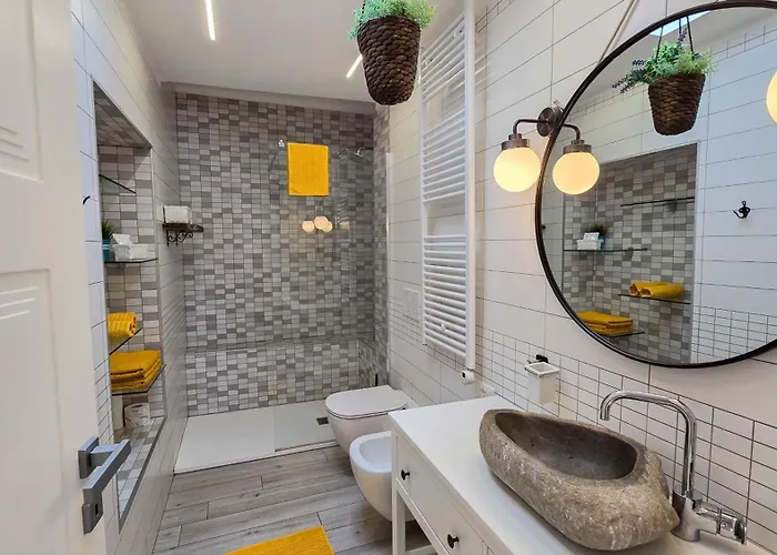 Centro Immobiliare Flagships