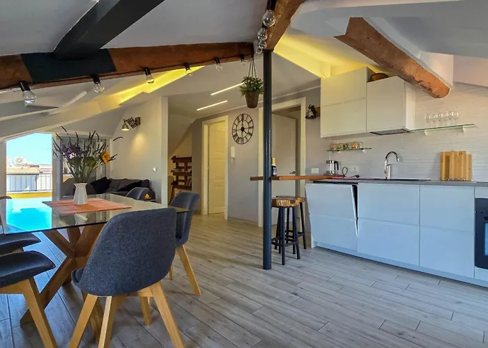 Centro Immobiliare Flagships * Sanremo