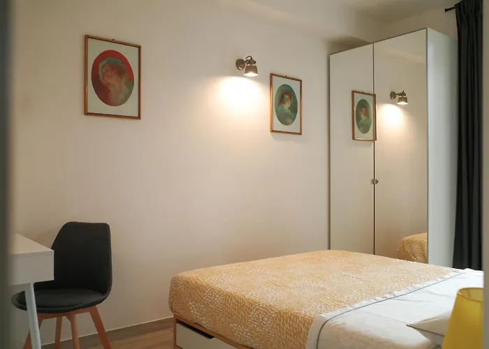 Apartment Centro Immobiliare Flagships